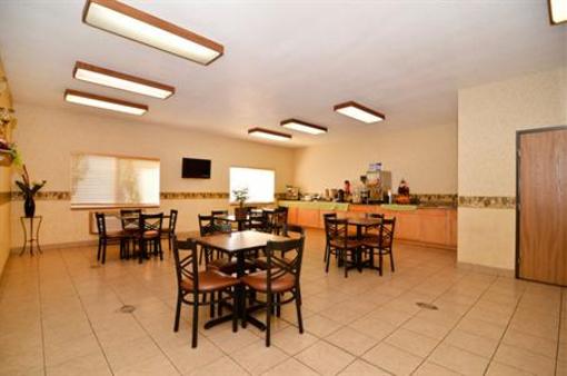 фото отеля BEST WESTERN Newberg Inn