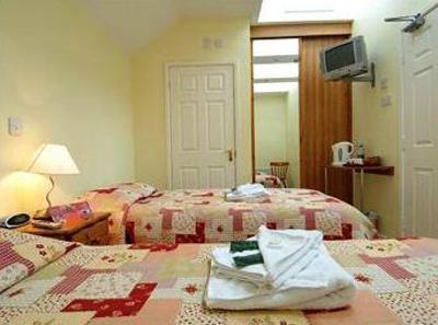 фото отеля The Globe Hotel Alcester