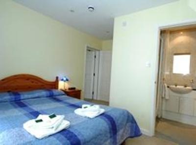 фото отеля The Globe Hotel Alcester