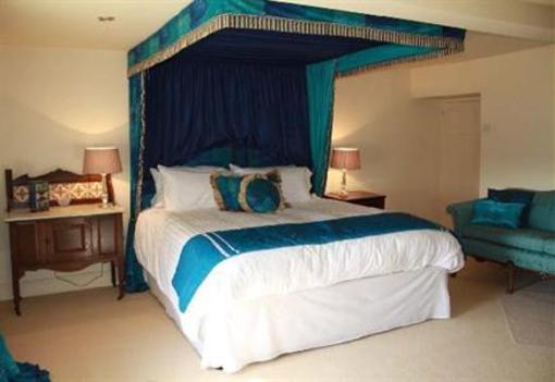 фото отеля Cwrt Mawr Bed and Breakfast Tregaron