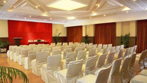 фото отеля Hotel Sangam