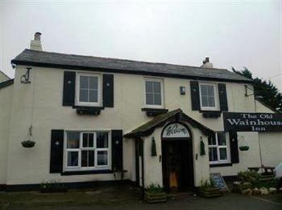 фото отеля The Old Wainhouse Inn