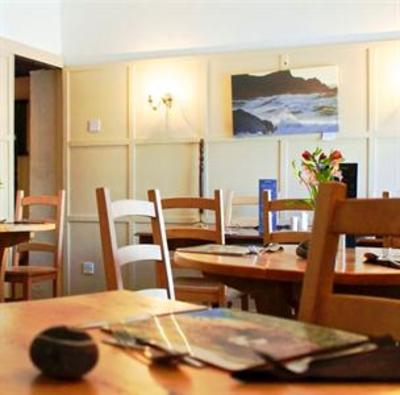 фото отеля The Old Wainhouse Inn
