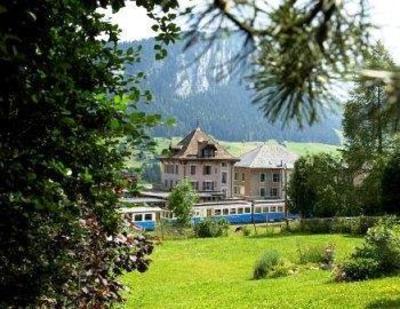 фото отеля Hotel Buffet de la Gare Chateau-d'Œx (Switzerland)