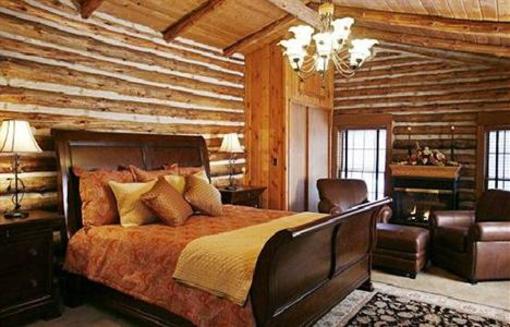фото отеля The Chalet of Canandaigua