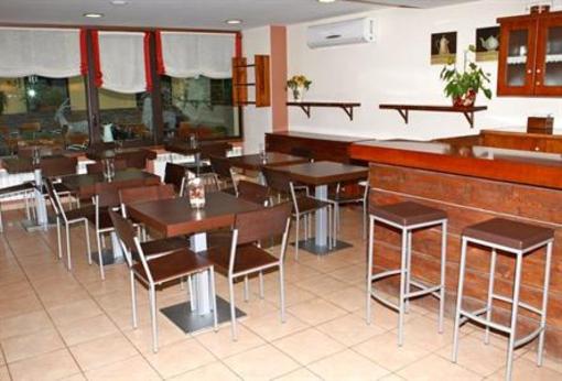 фото отеля Hotel Albares