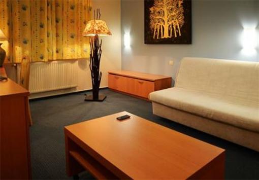 фото отеля Hotel Imos Prague