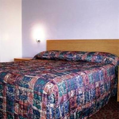 фото отеля Anchorage Inn Lakeport