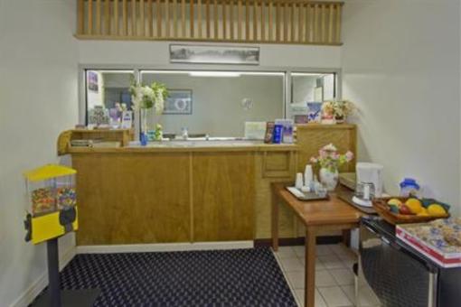 фото отеля Americas Best Value Inn Oxnard Port Hueneme