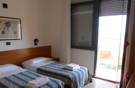 фото отеля Hotel Ostuni