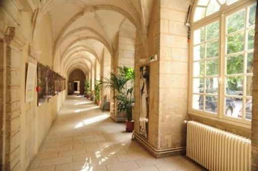фото отеля Hotellerie Saint Yves