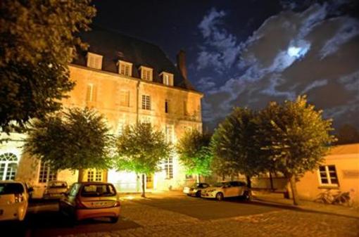 фото отеля Hotellerie Saint Yves
