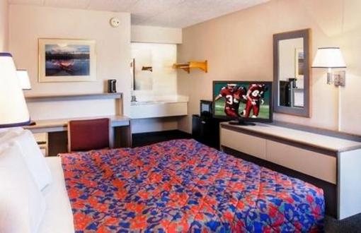 фото отеля Red Roof Inn Bishop Airport Flint