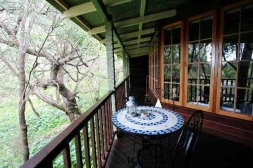 фото отеля Yallingup Lodge Spa Retreat & OM Day Spa