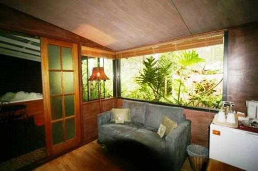 фото отеля Yallingup Lodge Spa Retreat & OM Day Spa