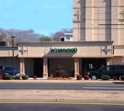 фото отеля Wynnwood Plaza Hotel Newport News