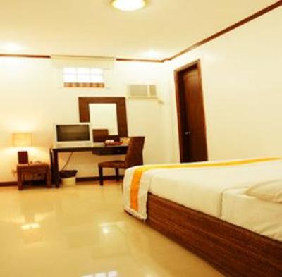фото отеля The Windy Ridge Hotel