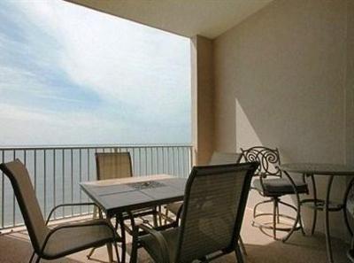фото отеля Meyer Real Estate Vacation Rentals Regency Isle Orange Beach