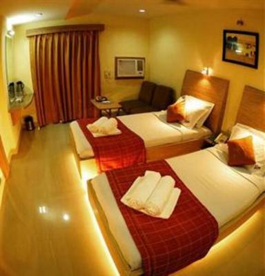 фото отеля Hotel Pratap Plaza