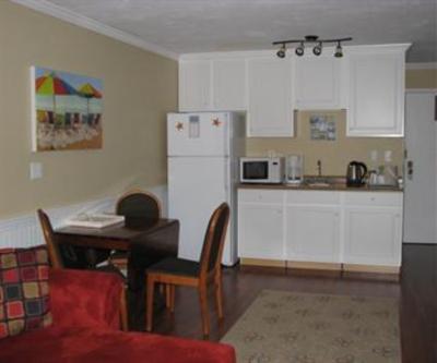 фото отеля West Yarmouth Resort
