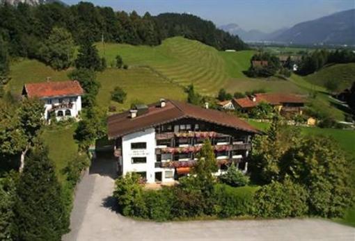 фото отеля Ferienhotel Gappen-Schlosshof