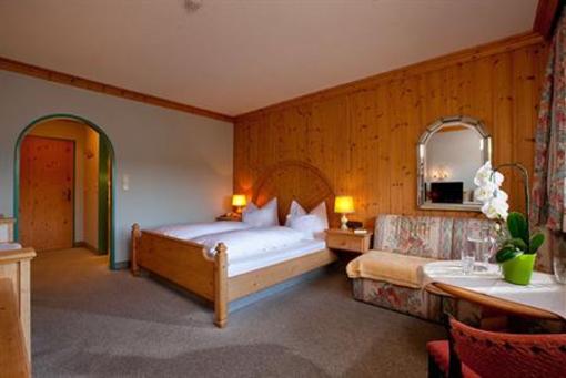 фото отеля Ferienhotel Gappen-Schlosshof