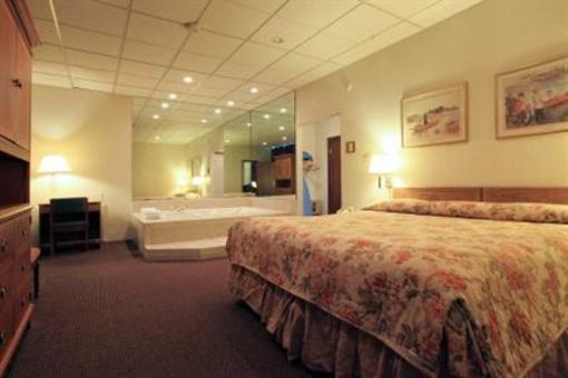 фото отеля Days Inn Oil City Conference Center