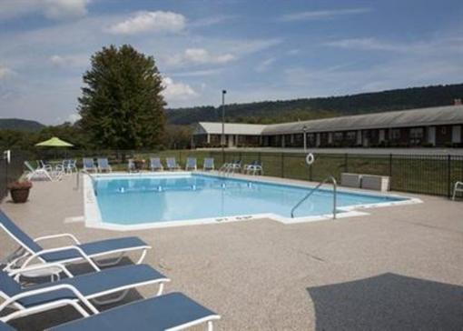 фото отеля Quality Inn Breeze Manor