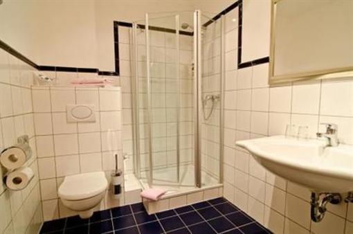 фото отеля Hotel Oberwirt Obing