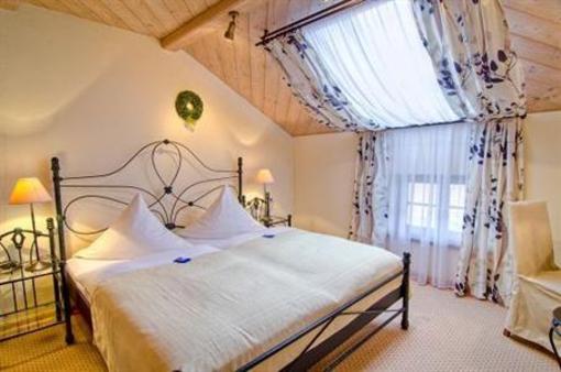 фото отеля Hotel Oberwirt Obing