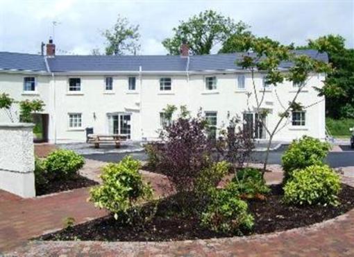 фото отеля Ballycanal Manor Guest House Moira