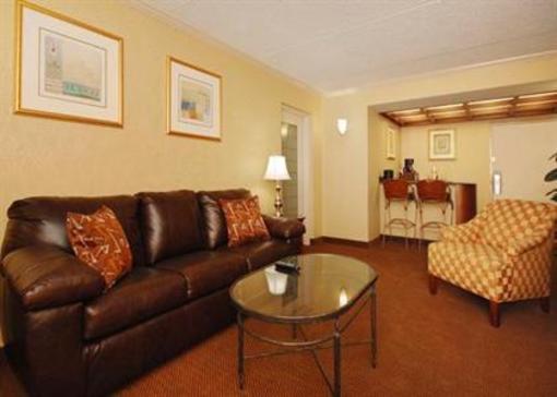 фото отеля Comfort Suites Hagerstown