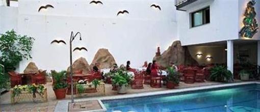 фото отеля Apartamentos Neptuno Calella