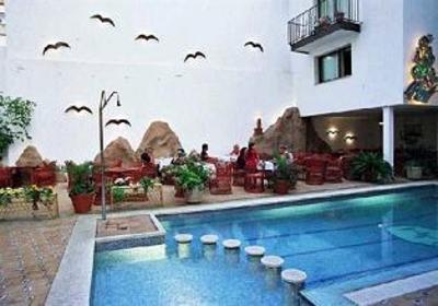 фото отеля Apartamentos Neptuno Calella