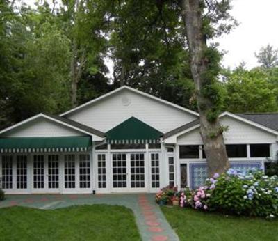 фото отеля Melange Bed and Breakfast