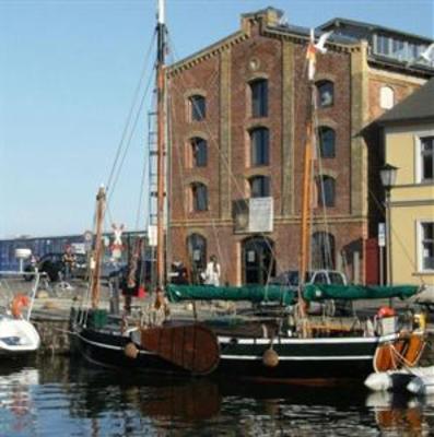 фото отеля Aparthotel Hafenspeicher Stralsund