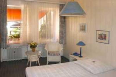 фото отеля Hotel Am Ehrenhof