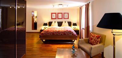 фото отеля Hotel Bayerischer Hof Kempten im Allgau