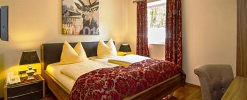 фото отеля Hotel Bayerischer Hof Kempten im Allgau
