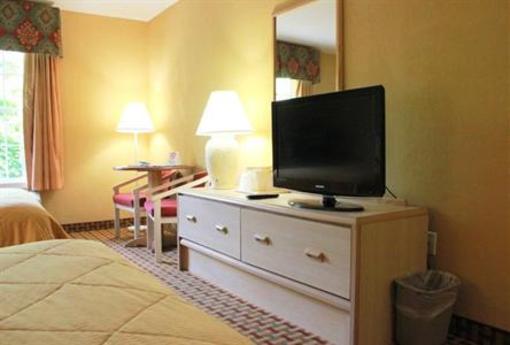 фото отеля Centerstone Inn