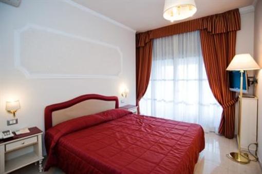 фото отеля Granduca Hotel Livorno