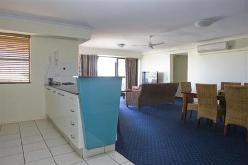 фото отеля Kacy's Bargara Beach Motel