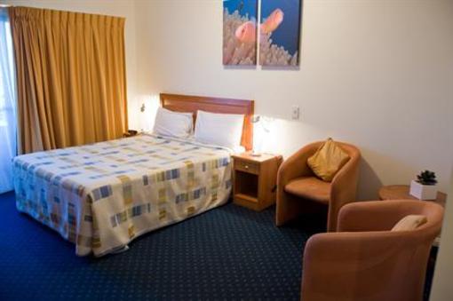 фото отеля Kacy's Bargara Beach Motel