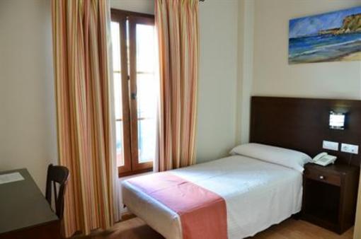фото отеля Hostal Al-Andalus