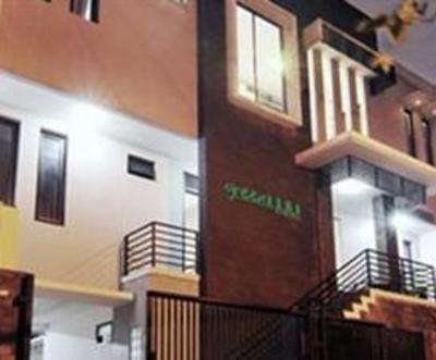 фото отеля Greenhome Setiabudi