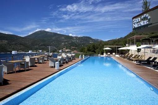 фото отеля San Nicolas Resort Hotel