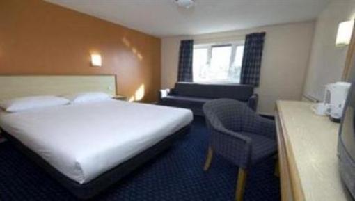 фото отеля Travelodge Hotel Llanedeyrn Cardiff