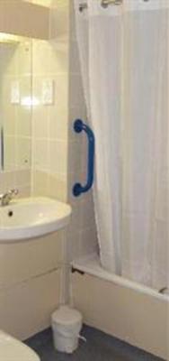 фото отеля Travelodge Hotel Llanedeyrn Cardiff