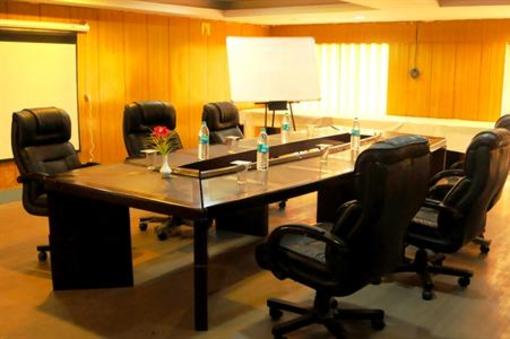 фото отеля Hotel City Centaur Bangalore