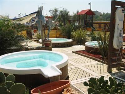 фото отеля Hotel Madrid Rimini